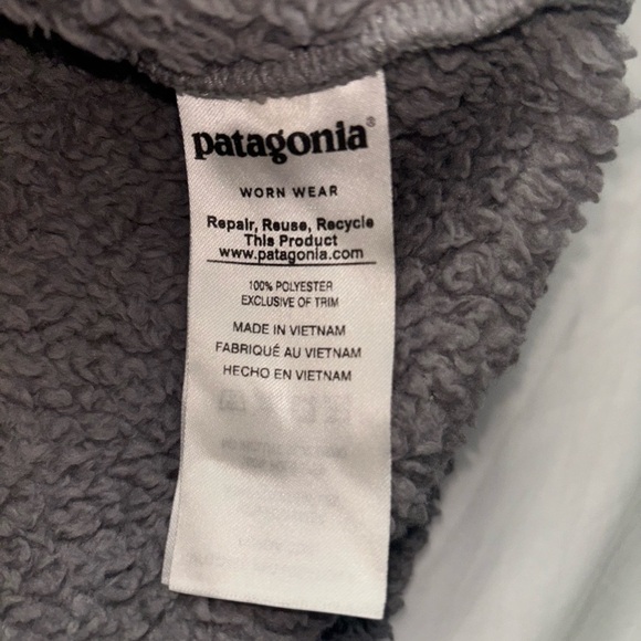 Patagonia Women's Los Gatos 1/4-Zip Fleece in Salt Grey - Picture 5 of 8